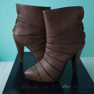 Pour La Victoire Aimee Hidden Platform Bootie